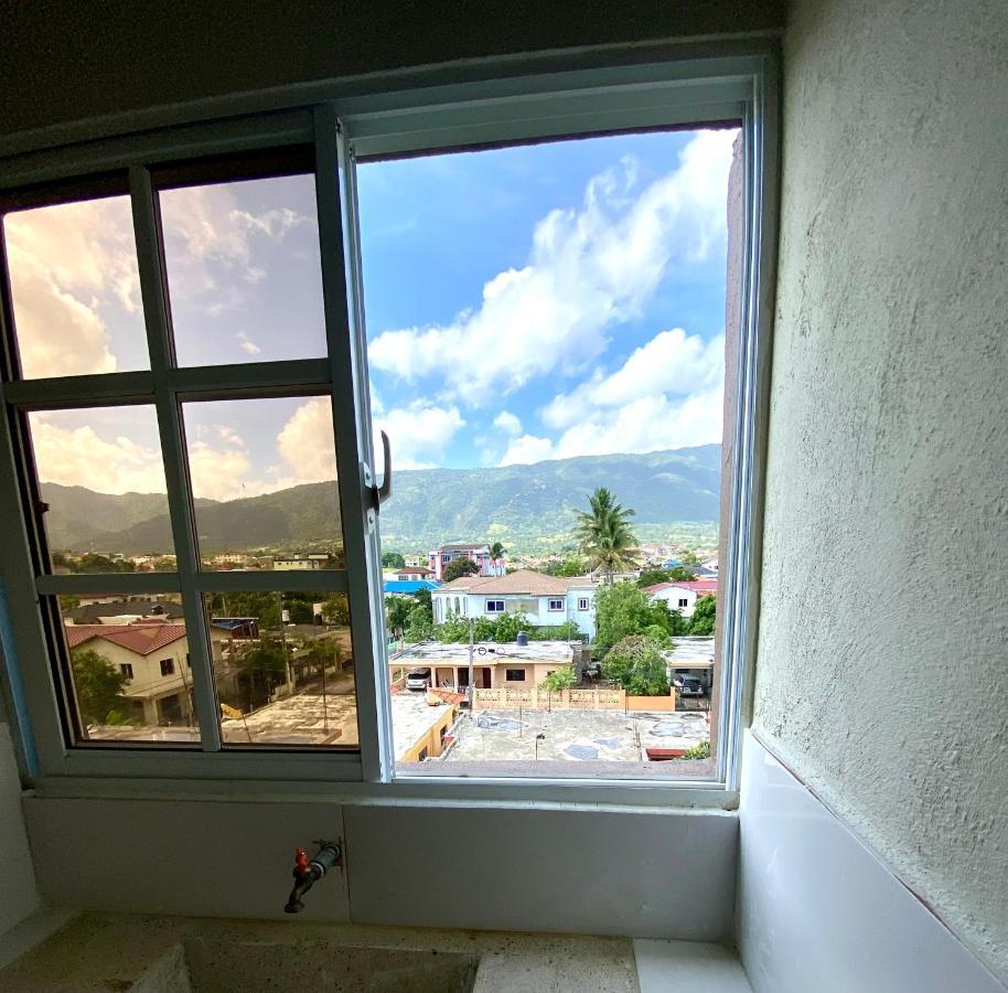 Balcon Skyline 2 Apartment คาราวากวา ภายนอก รูปภาพ