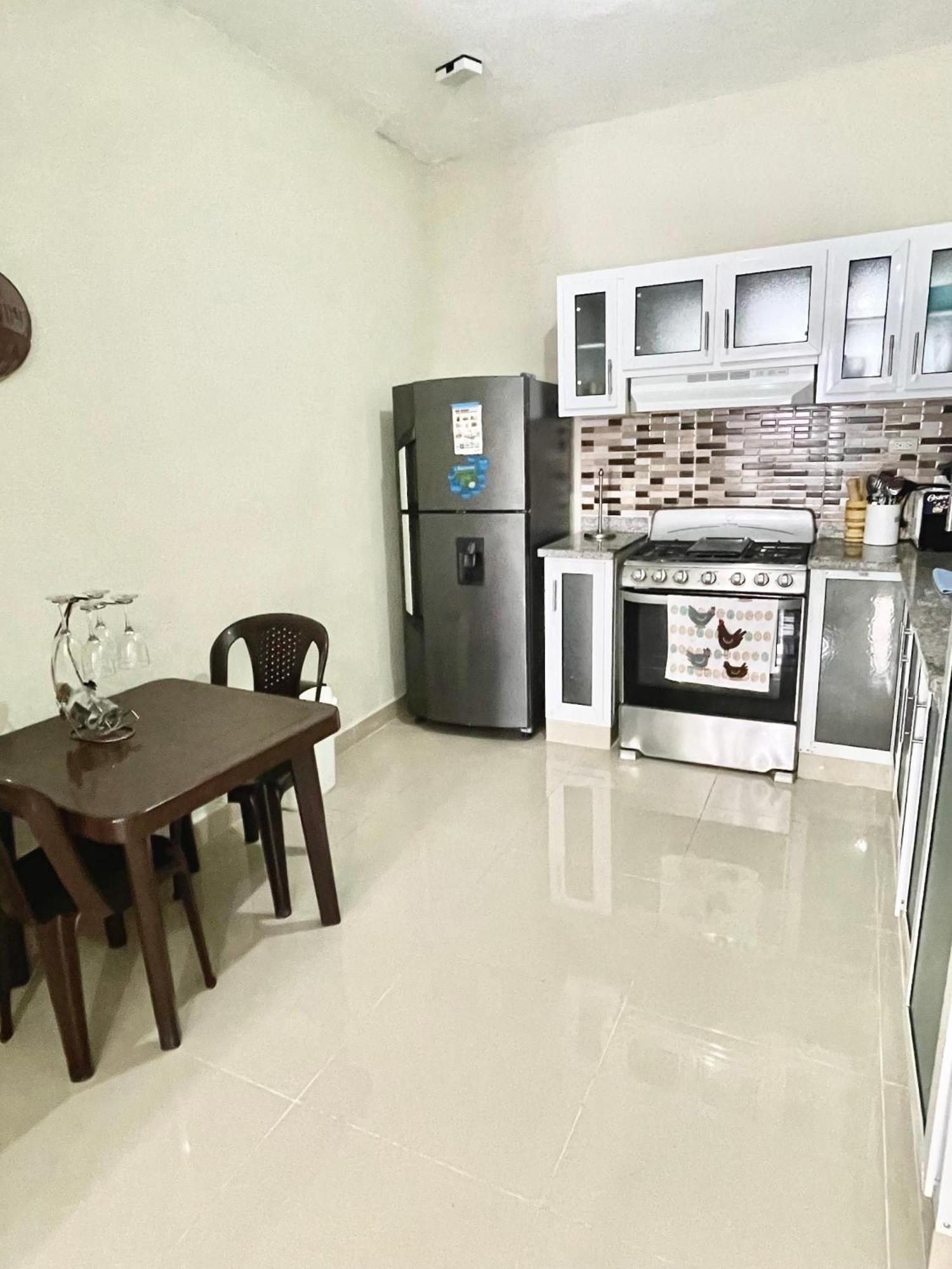 Balcon Skyline 2 Apartment คาราวากวา ภายนอก รูปภาพ