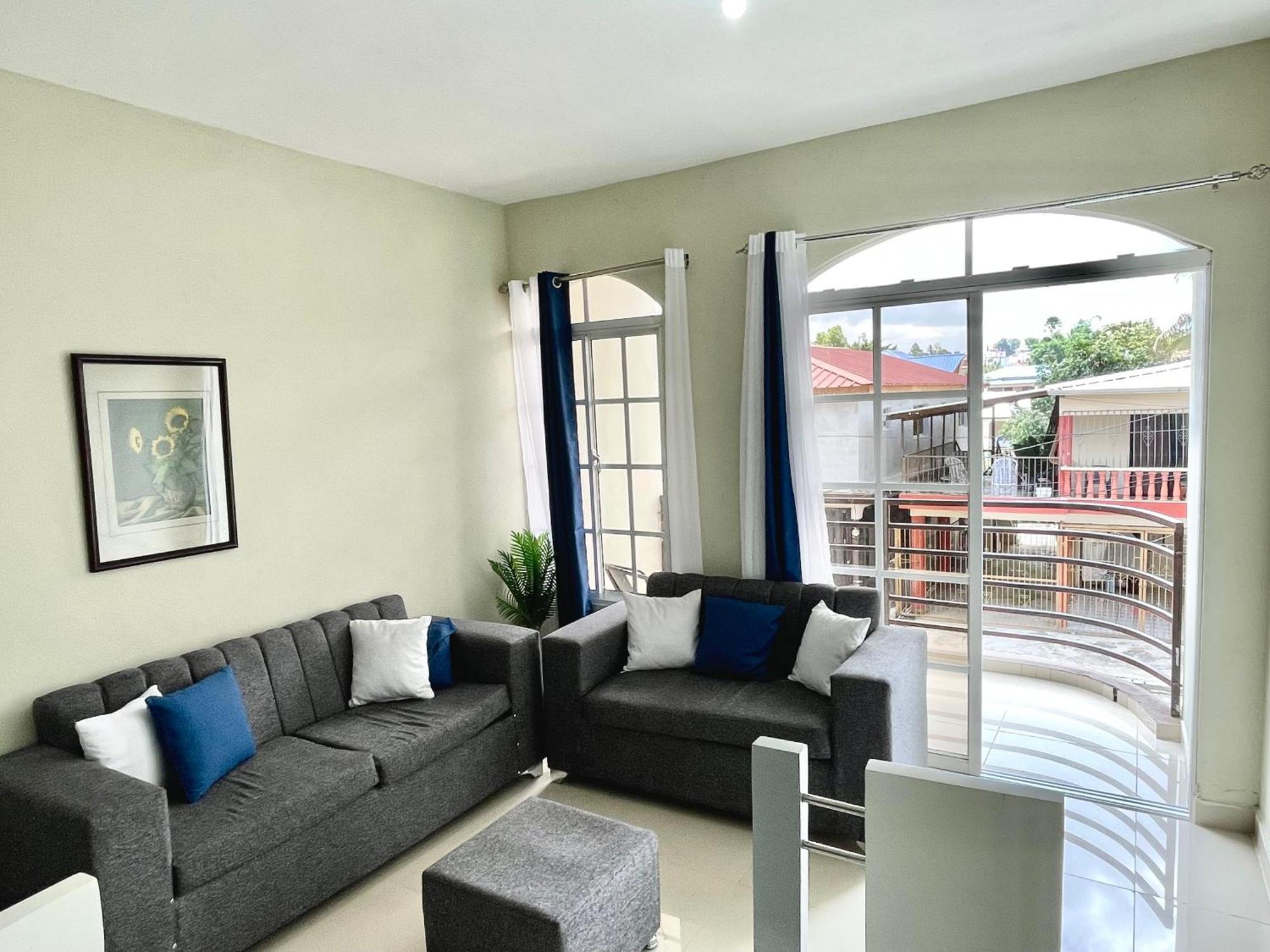 Balcon Skyline 2 Apartment คาราวากวา ภายนอก รูปภาพ